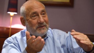 Premio-Nobel-Joseph-Stiglitz-FotoAFP_MEDIMA20160810_0327_31